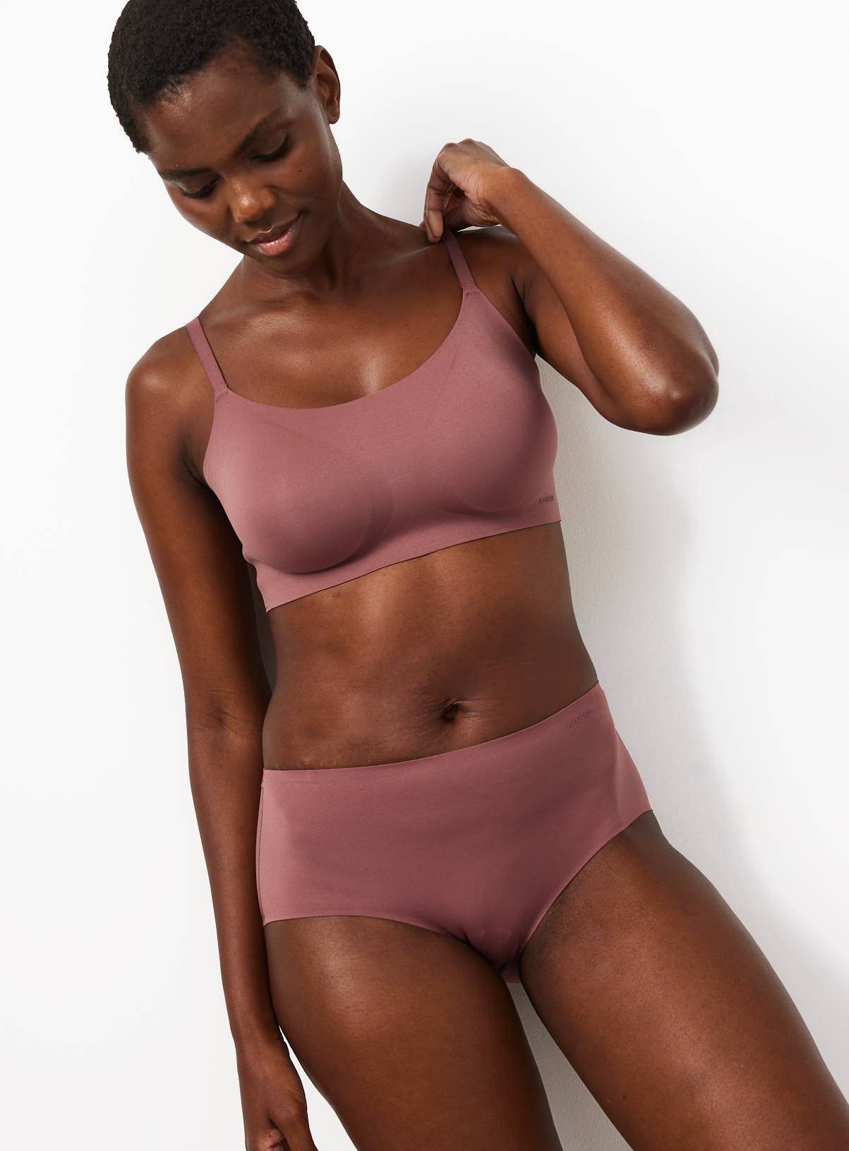 Flexform™ Rose Brown Bonded Shorts 18 - Image 1